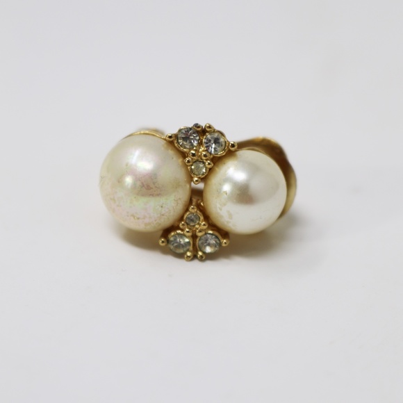 VTG CHRISTIAN DIOR Earrings Gold Plated Faux Pearl Swarovski Crystals Clip Ons. - Picture 2 of 9